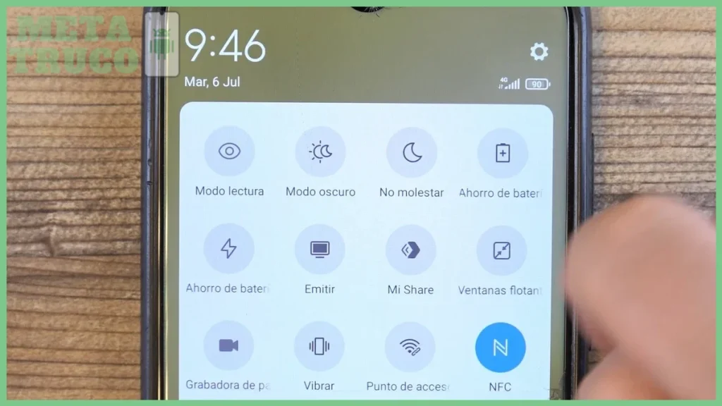 Cómo usar el modo oscuro para ahorrar batería en Android